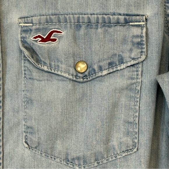 Hollister Womens Denim Pearl Snap Shirt Sz S Distressed Western Y2k - Picture 3 of 11